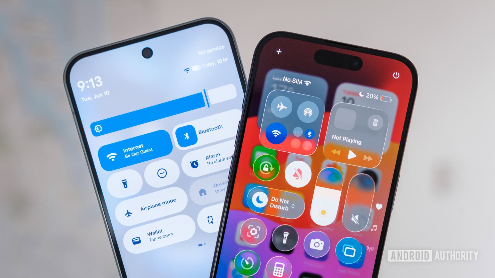 I forced Gemini and ChatGPT to fight over Android vs iOS, and we finally have a winner