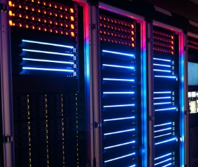 choosing-the-right-hosting